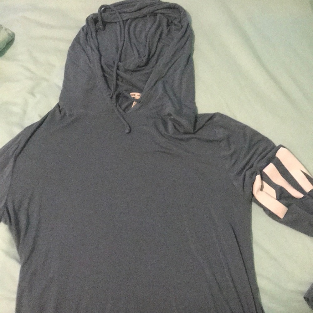 Pink Super Soft shirt!! (w/hood) size medium